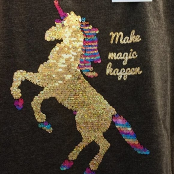 Unicorn Sequin t-shirt black and gold Size 6 - Picture 2 of 2